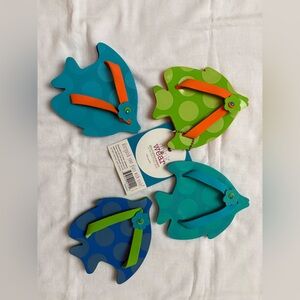 SET OF 4 DRINK WEAR “FLIP FLOP” Rubber Wine Glass Fish Coasters - NEW Colorful